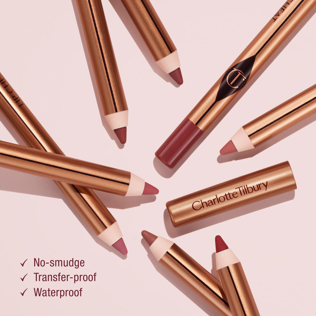 Lip Cheat with Jojoba Oil nourishes lips for smooth, comfortable color