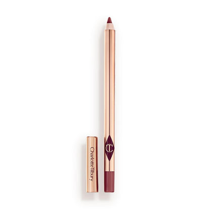 Charlotte Tilbury Lip Cheat Kiss Berry lip liner application for a fuller, defined pout