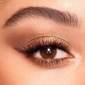 Charlotte Tilbury Luxury Palette Golden Goddess swatches show luminous dimension and rich payoff.