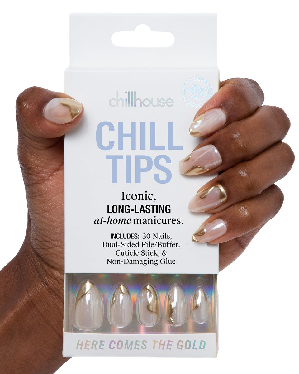 Chillhouse Here Comes The Gold Oval tips set for quick fashion nails at home.