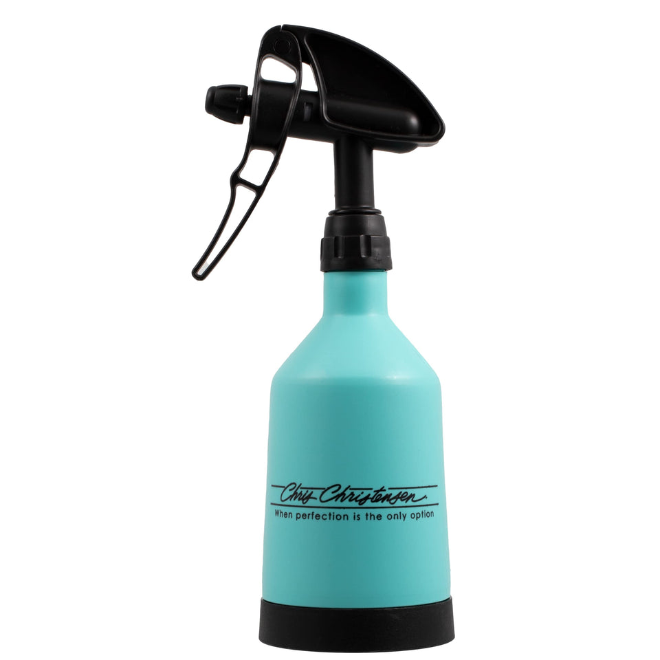 Chris Christensen 16oz spray bottle with heavy-duty design for efficient grooming sessions.