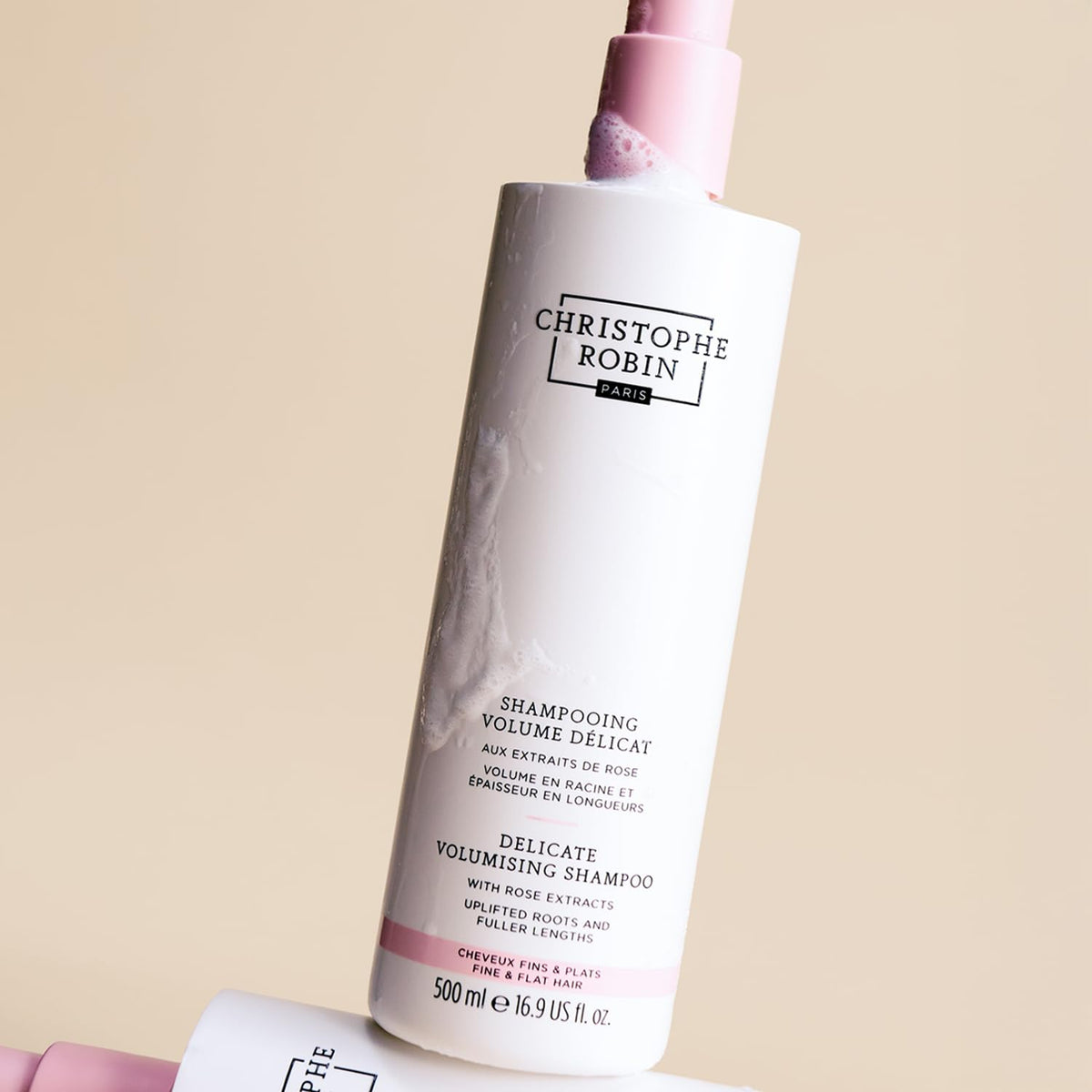 Emollient musk rose oil nourishes without weighing hair down