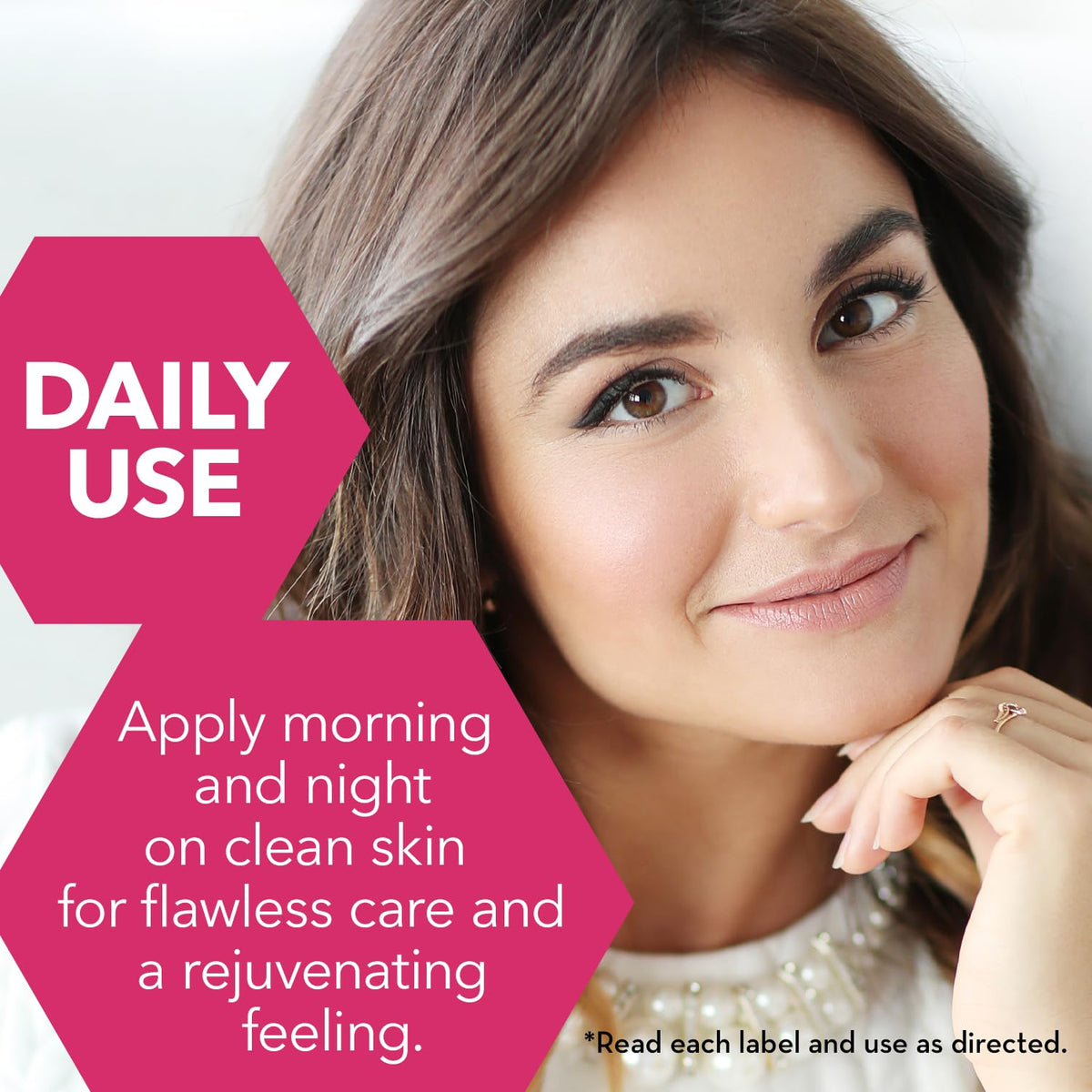 Cicatricure day-night cream duo packaging display emphasizes complete skincare routine.