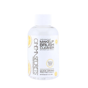 Cinema Secrets Original bottle pour cleans brushes quickly, enabling instant ready-to-use results.