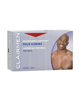 Clairmen Lightening Cream texture application shows smooth, easy-to-spread routine.