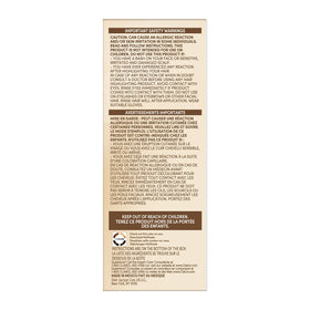 Clairol Nice’n Easy highlighting powder dispensing for accurate at-home color accents