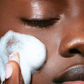 Clarins tamarind extract highlight for gentle exfoliation