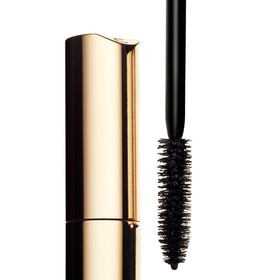 Lashes appear full and lengthened with Clarins Supra Volume Mascara