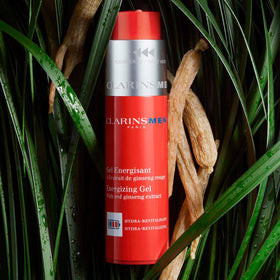 ClarinsMen Energizing Gel matte finish image indicates shine control.