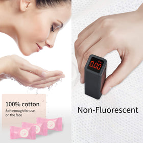 Classycoo close-up of soft cotton fibers, skin-friendly feel.