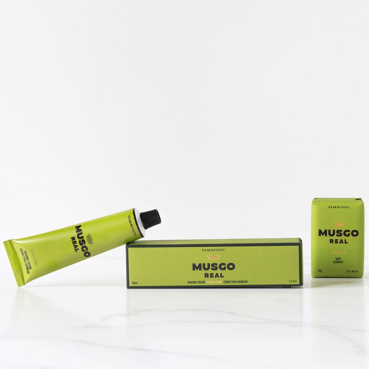 Claus Porto Musgo Real soap bar close-up highlighting rich lather.
