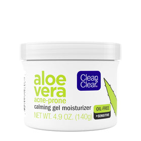 Clean & Clear Aloe Vera Calming Gel bottle for oil-free hydration on sensitive skin.