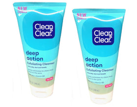 Clean & Clear Deep Action Exfoliating Cleanser bottle front showing oil-free cleanse.