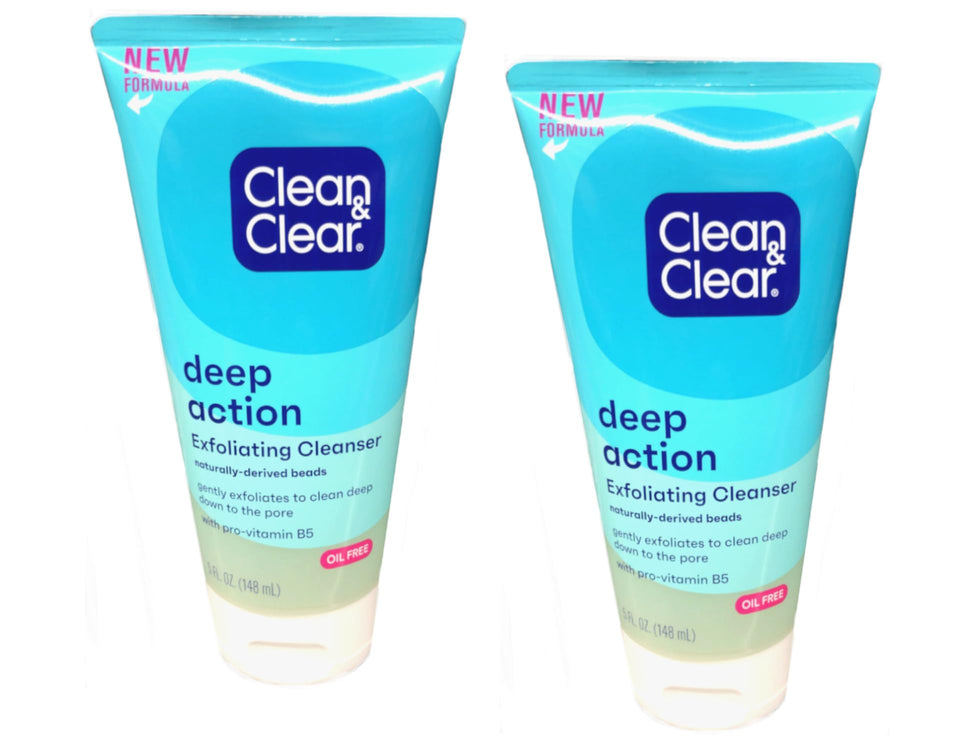 Clean & Clear Deep Action Exfoliating Cleanser bottle front showing oil-free cleanse.