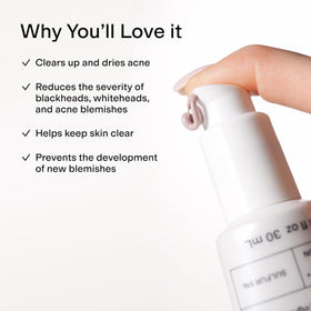 Clay surface of CLEARSTEM mask highlighting pore purification.