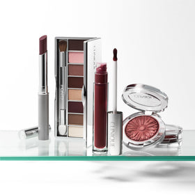 Clinique All About Shadow is safe for sensitive eyes and contact lens wearers.