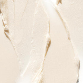 Clinique Deep Comfort Body Wash lather shows creamy cleanse for skin.