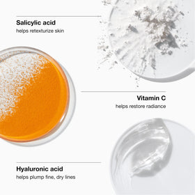 Graphic highlighting SPF 25 protection from Clinique foundation.