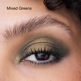 Clinique High Impact Shadow Play crease-proof and water-resistant eye formula on lid.
