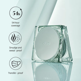 CLIO Kill Cover Cushion Puff corners for precise edges.