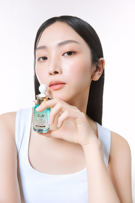 CLIV smooth dense texture shot highlights lightweight serum feel