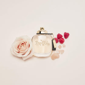 COACH NEW YORK EDP cap detail shows premium finish