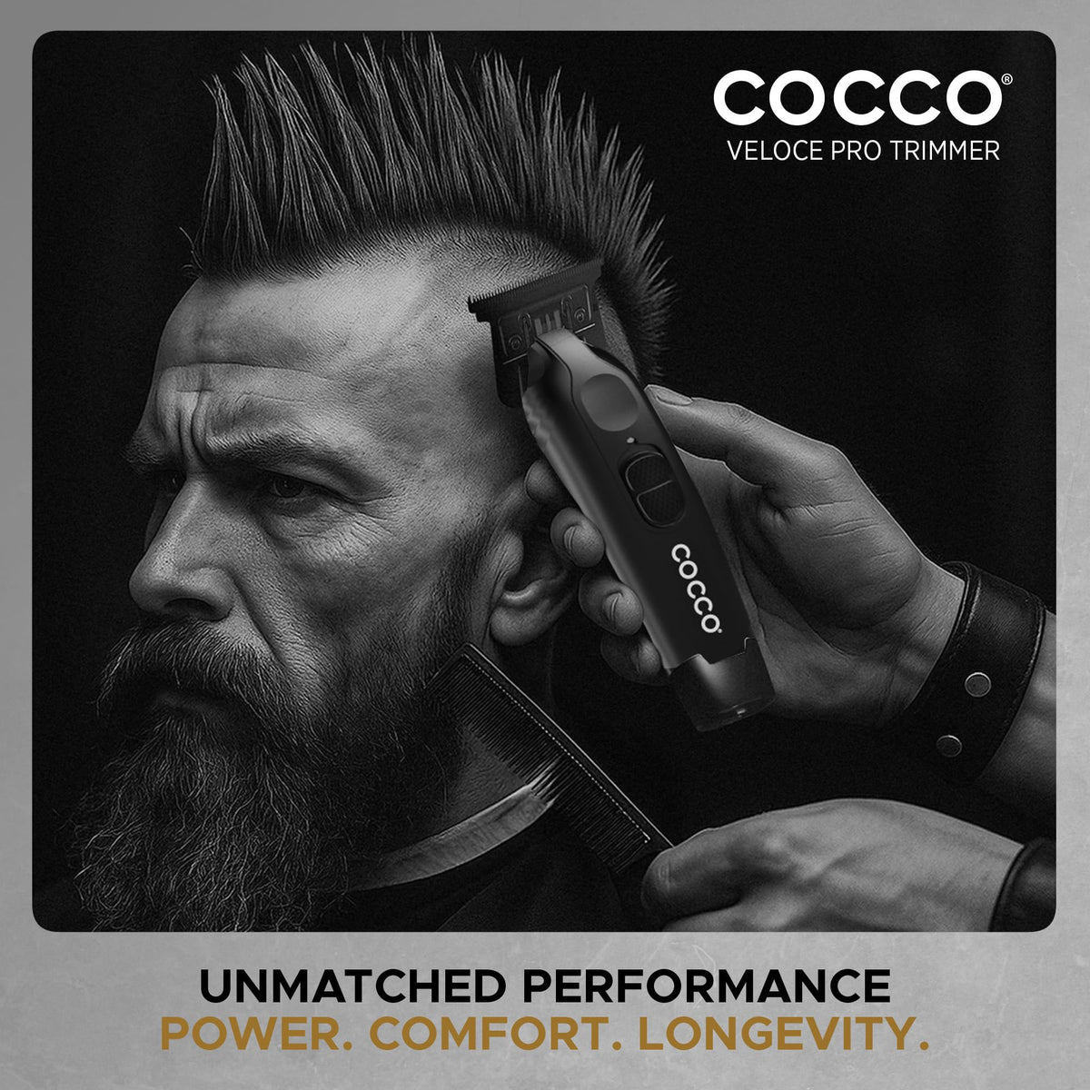 Cocco Veloce Pro Trimmer charging base keeps power ready.