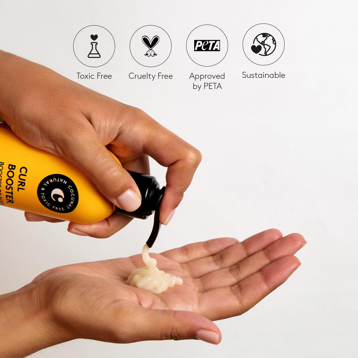 Ingredients note highlighting silicone-free and sulfate-free formula from COCUNAT.
