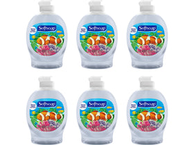Colgate Softsoap Aquarium Series bottle close-up with clear liquid and fresh scent.