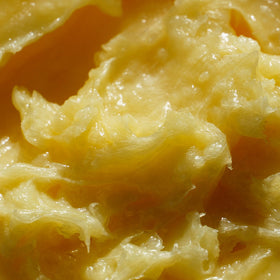 COLLEEN ROTHSCHILD key-ingredients-moringa-oil dissolve makeup and impurities while nourishing the skin.