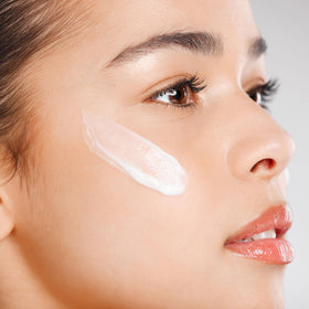 COLLEEN ROTHSCHILD Sheer Renewal Cream bottle on skin, balanced look
