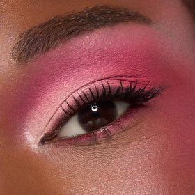 ColourPop Stitch Beach Dreamin’ closeup reveals metallic, pearlescent, and matte finishes for depth