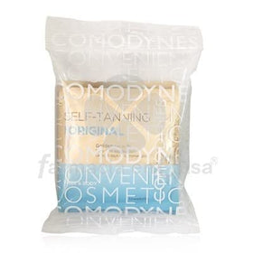 Comodynes self-tanning results in even tone on arms and legs.