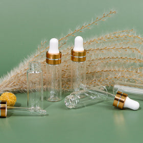 Comrzor mini bottle suitable for perfume, serum, or tincture samples.