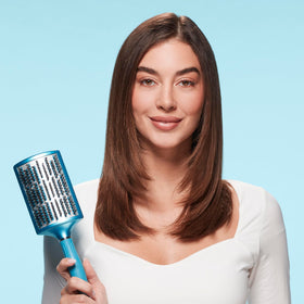 Conair BaBylissPRO titanium-coated plate distributes heat evenly for consistent styling.