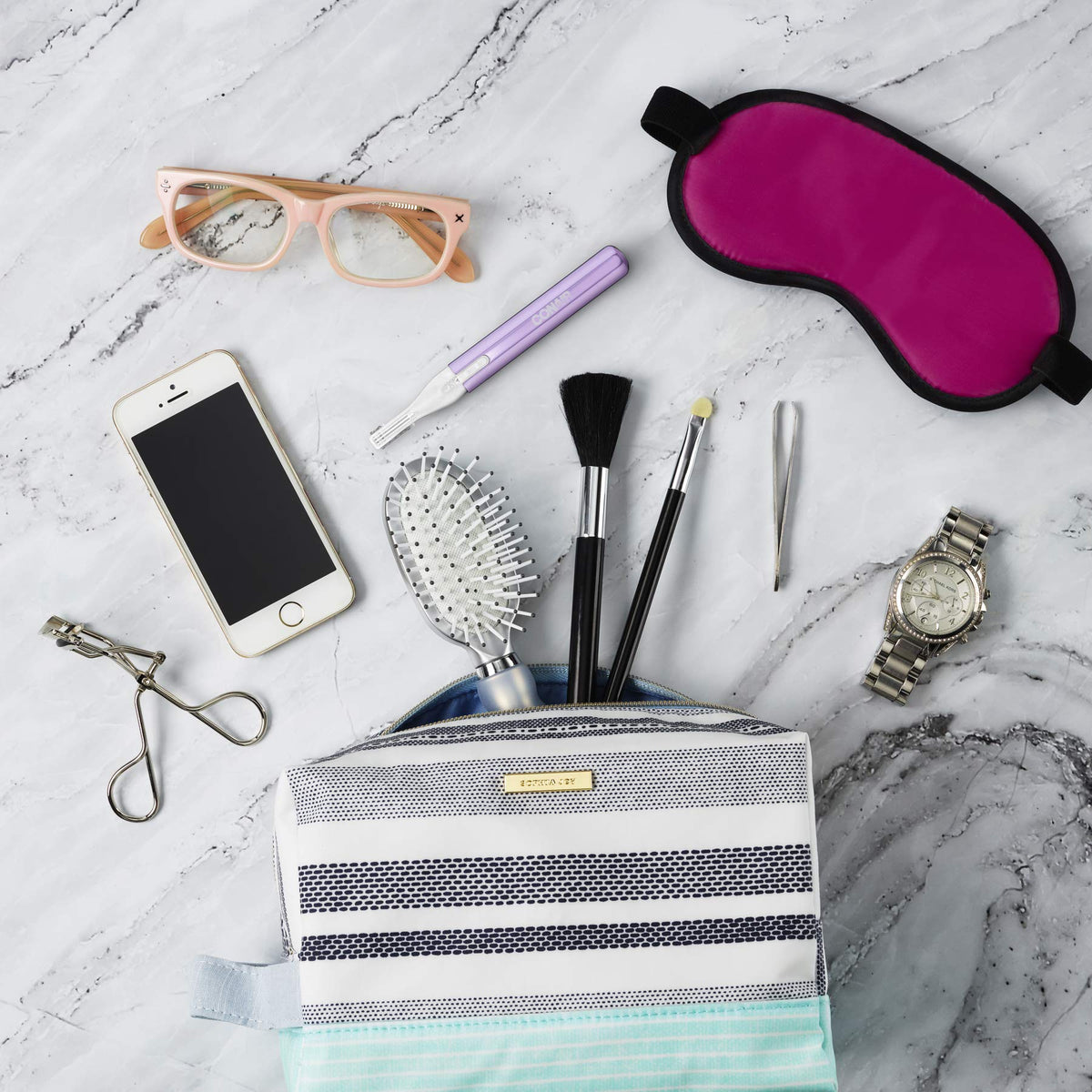 Conair ergonomic, battery-powered trimmer for everyday care.
