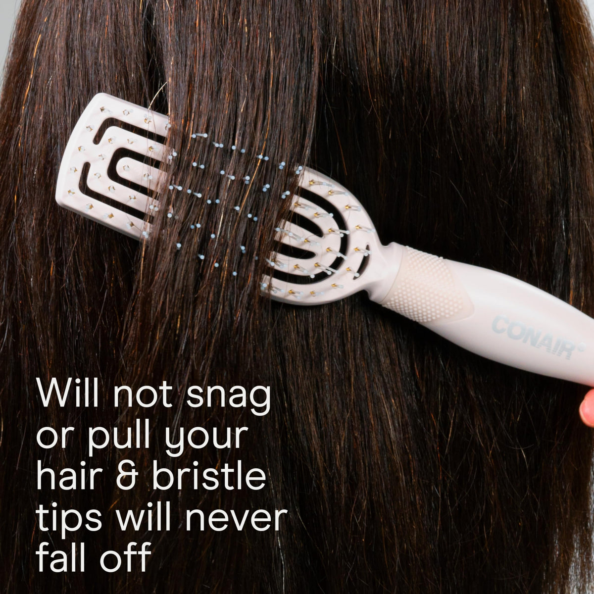 Conair Flexi Head bends to contour the scalp for a soothing massage during detangling