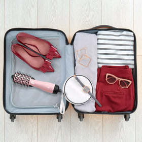 Conair Knot Dr. cool-shot-settings help lock in styles.