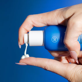 COOLA fast absorbing gel on clean skin for daily routine