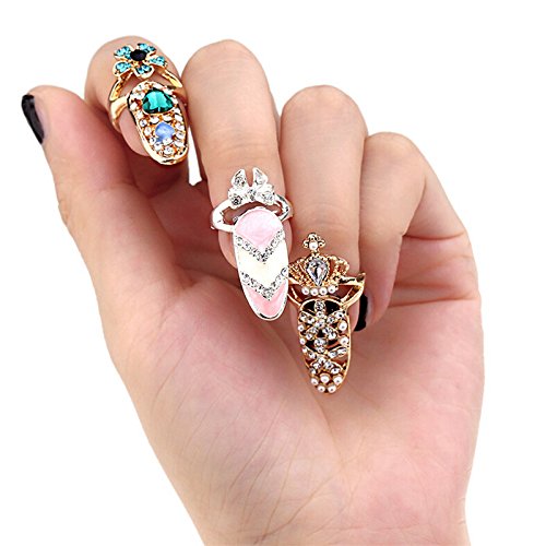 CosCosX flower nail ring enhances feminine touch with crystals.