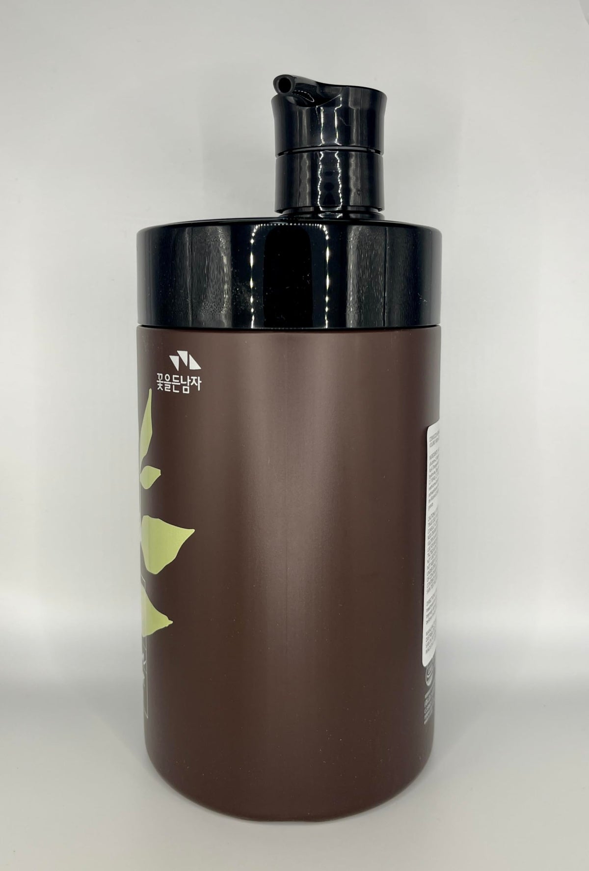 Somang Henna Hair Treatment cream texture ready for mixing.