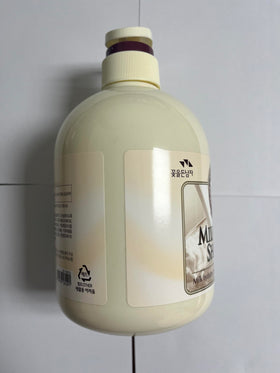 Cosmocos Somang Milk Body Wash label focuses on ingredients.