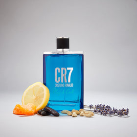 CR7 Play It Cool tonka base adds warmth for evening wear.