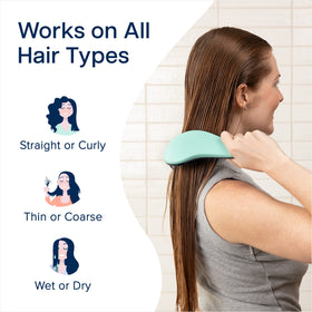 Crave Naturals Glide Thru used on dry hair for quick tidy-ups