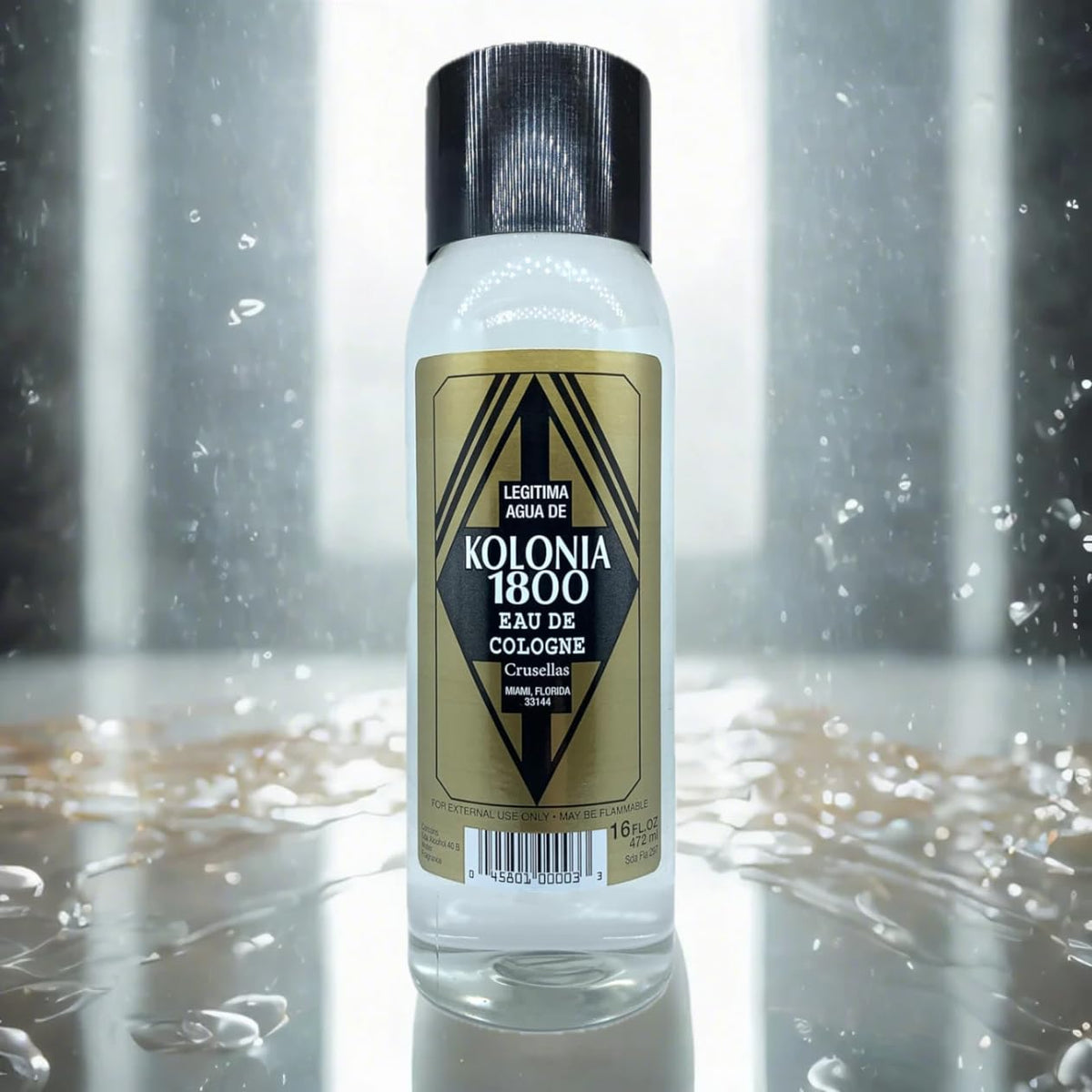 Crusellas Legitima Cologne 1800 close-up bottle highlighting citrus aroma for rituals.
