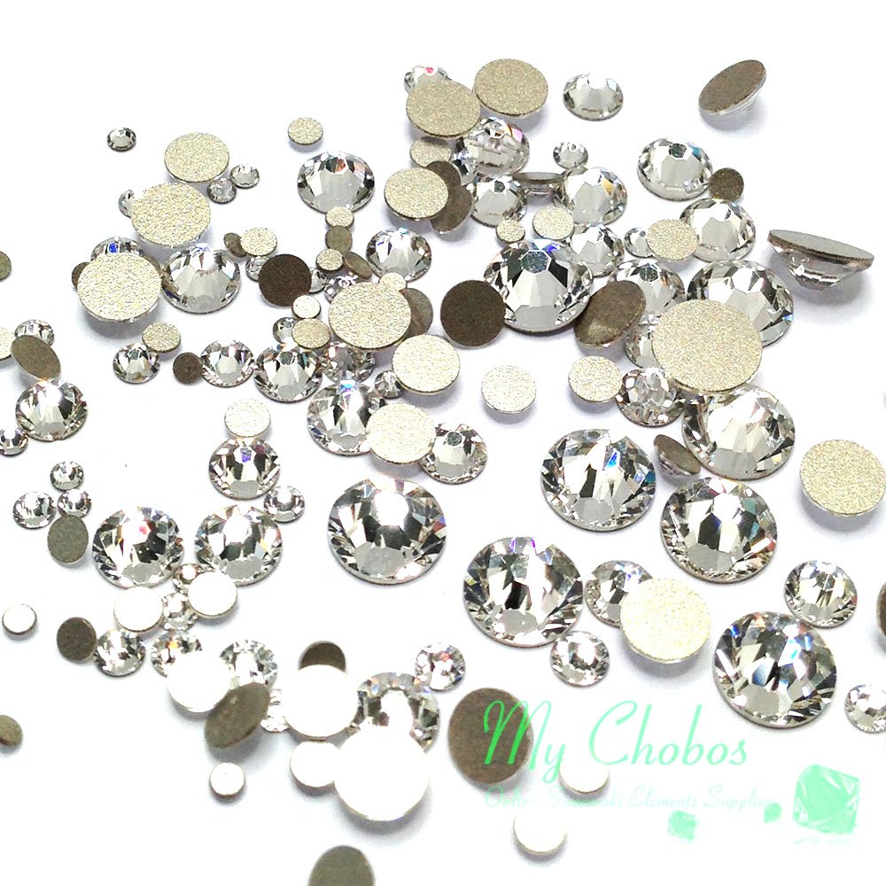 Crystal-Wholesale Austrian Clear crystal flatbacks for nail art, ready for versatile adhesion with standard glue
