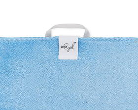 Curly Girl anti-frizz towel dries curls quickly with reduced frizz.