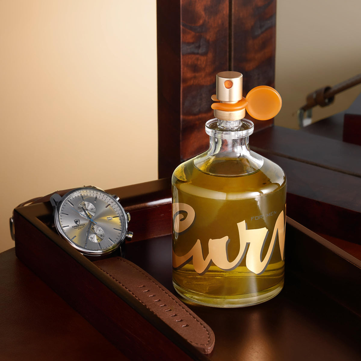 Curve for Men Cologne spray close-up for effortless pulse-point application.