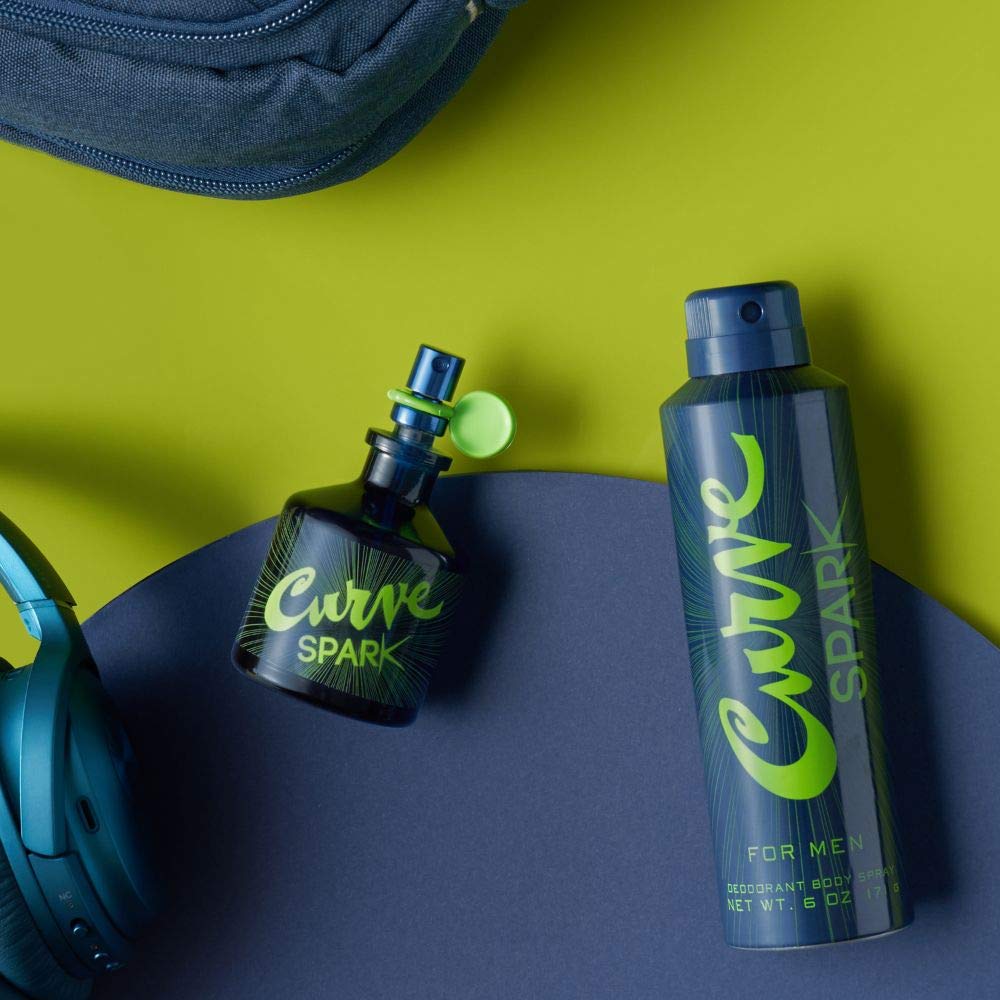 Curve Spark bottle-closeup, fresh masculine notes like bergamot and sea salt.