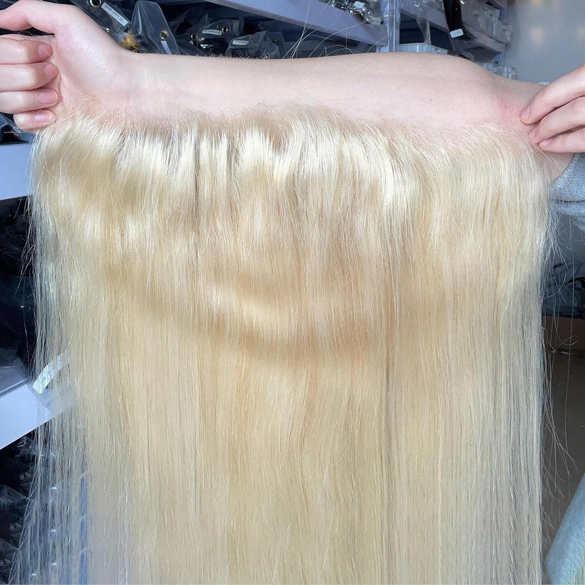 Pre-cut lace detail on CYSDRH Honey Blonde frontal for easy wear.